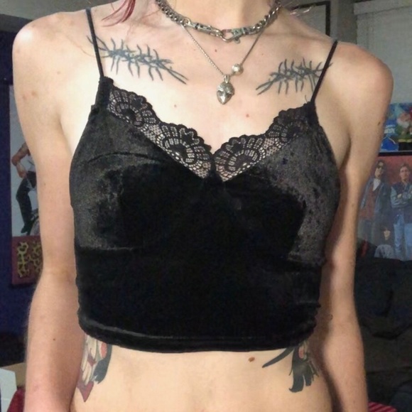 Velour Crop Top - Picture 2 of 3